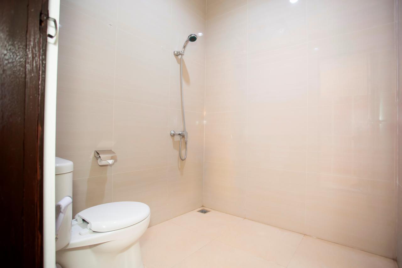 V Canggu Dormitory 部屋 写真
