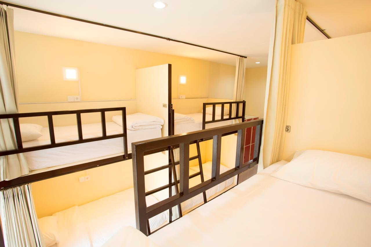 V Canggu Dormitory エクステリア 写真